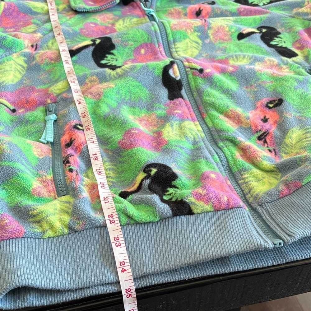 Chubbies Colorful Toucan Jacket - Picture 4 of 9